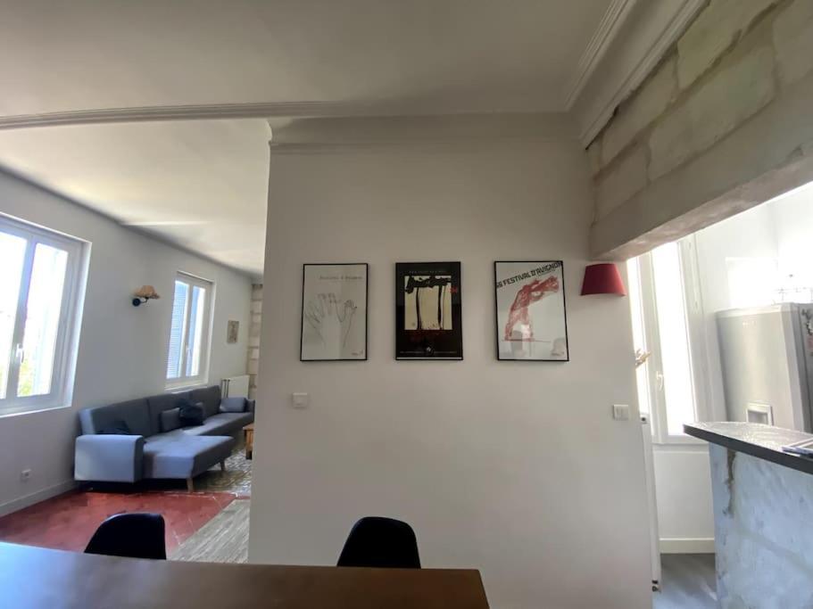 Maison De Caractere Avec Jardin Arbore En *