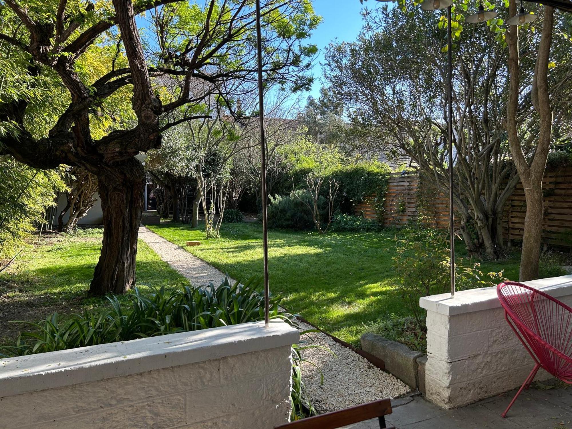 Maison De Caractere Avec Jardin Arbore En Villa